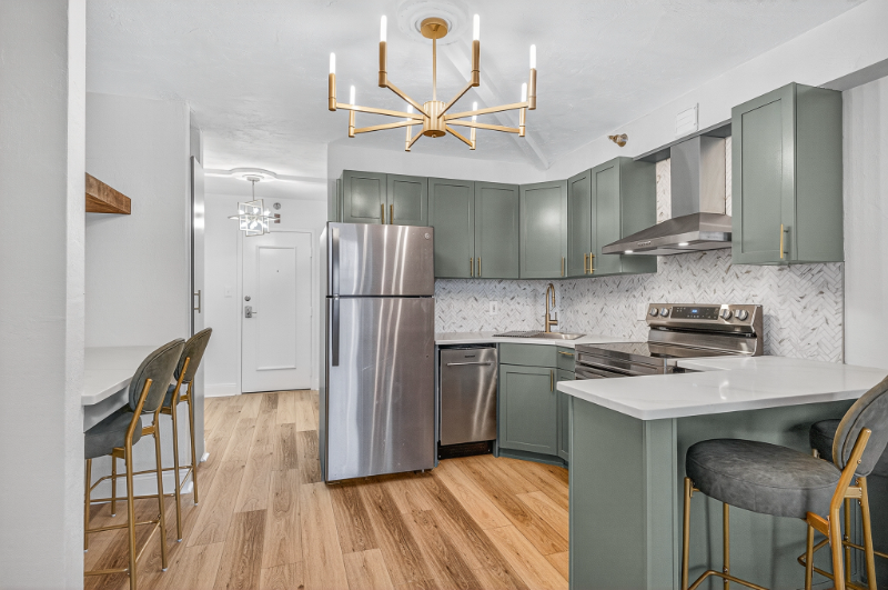 Pensacola Condo: 224 E Garden Street