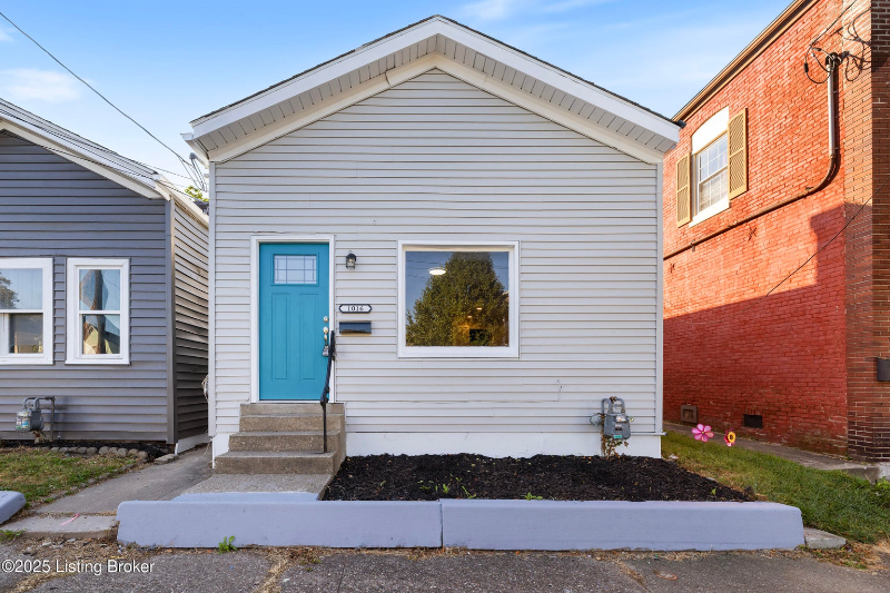 Louisville House: 1016 Payne St