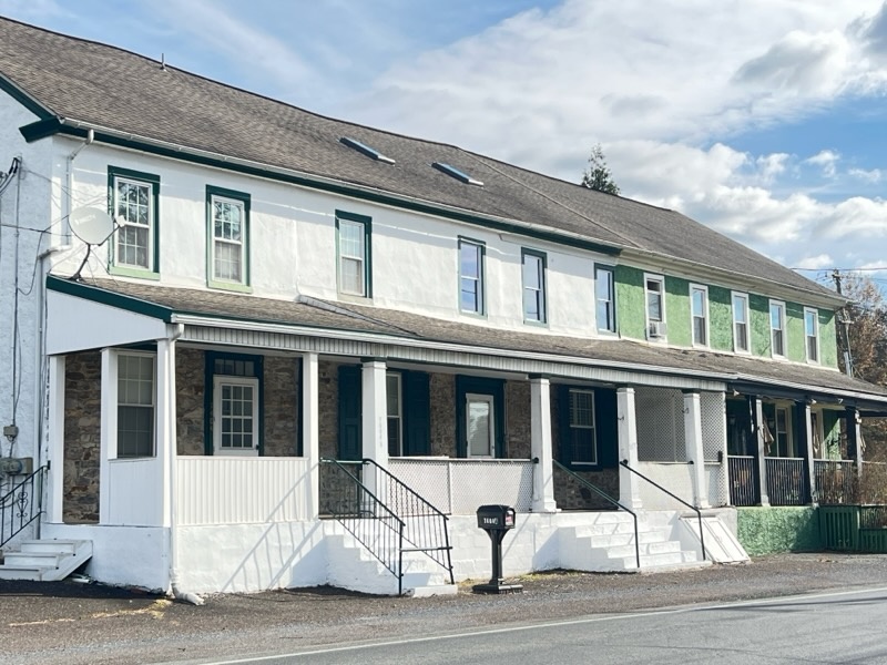 Douglassville Multiplex: 7404 Boyerown Pike