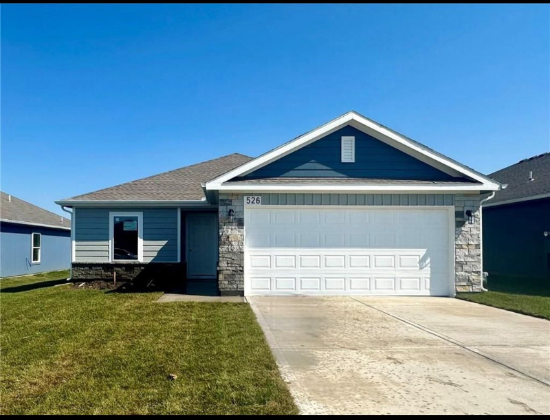 Gardner House: 526 W Fountain ST