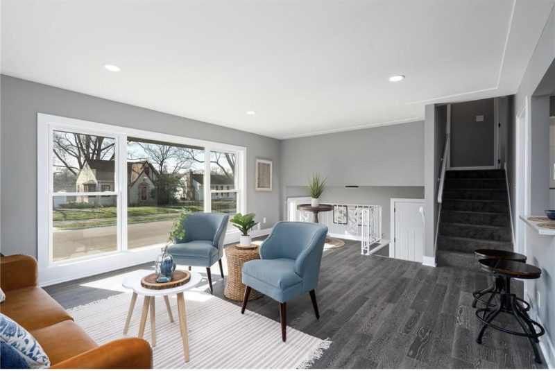 Robbinsdale Multiplex: 4248 Regent Ave N