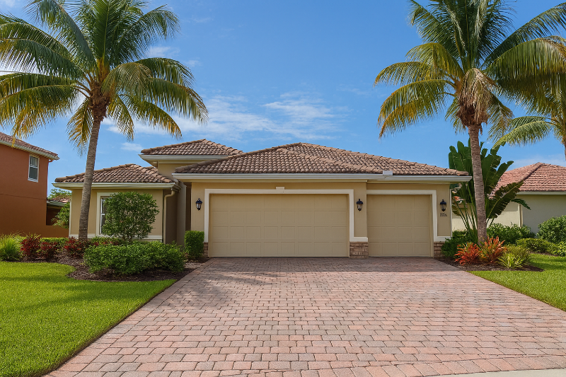 North Fort Myers House: 13390 Seaside Harbour Dr