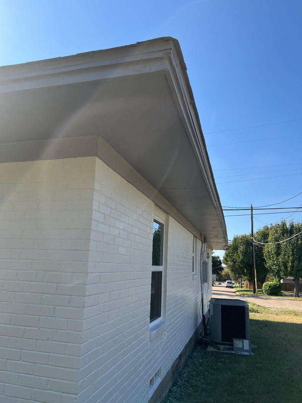 Plano House: 1120 H Ave