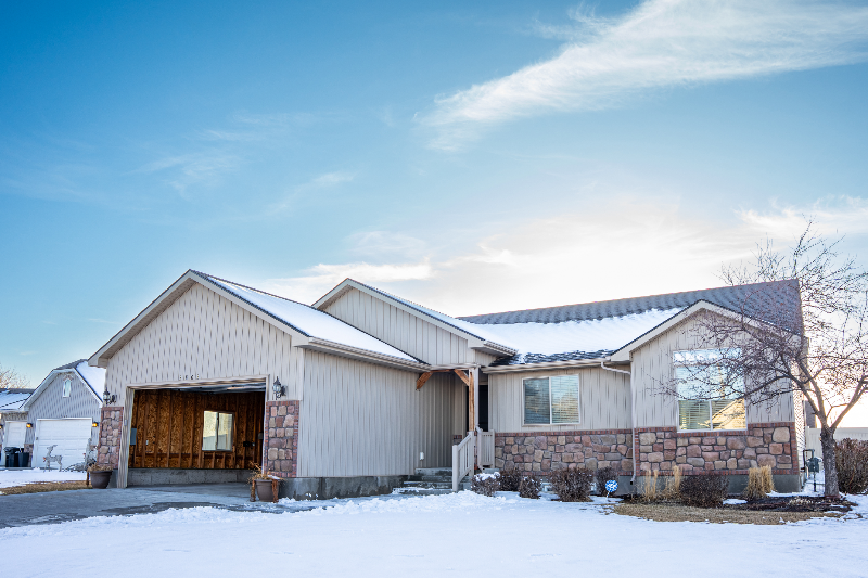 Idaho falls House: 3803 Tradition Cir