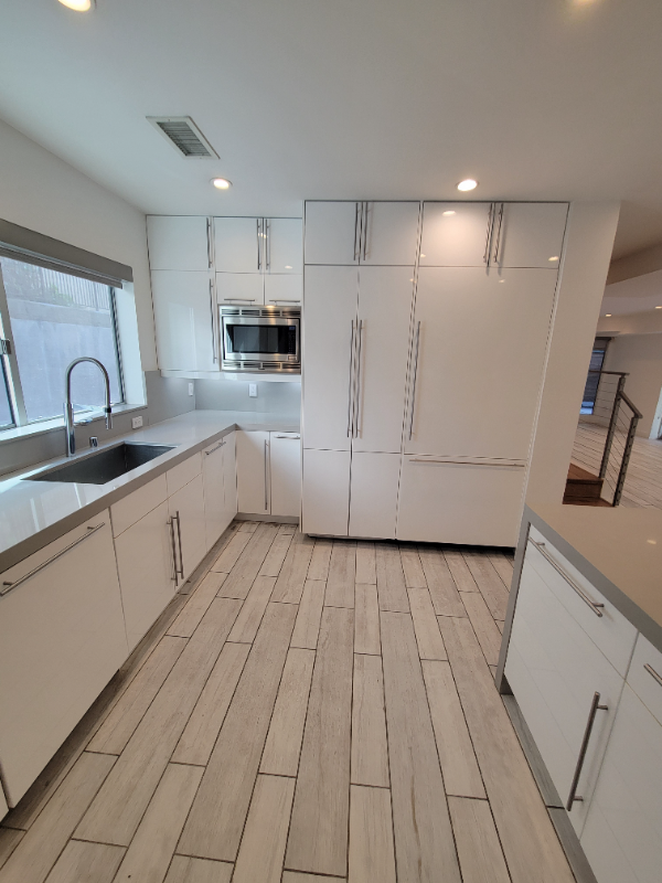 Santa Monica Condo: 947 4th St