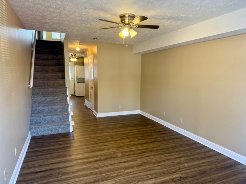 Huntington Townhome: 2305 Adams Avenue