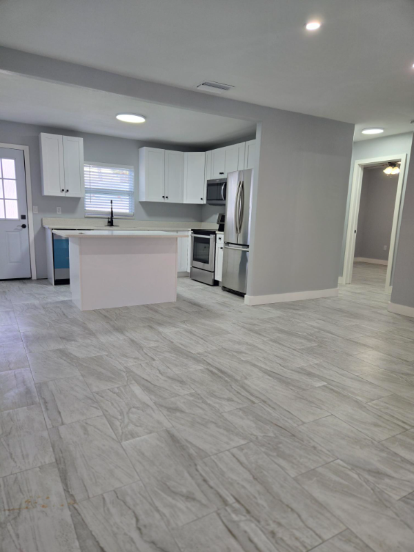 New Port Richey House: 6615 Del Prado Ter