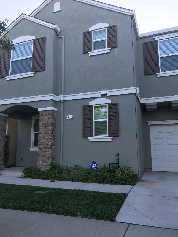 Sacramento House: 2437 Erickson St