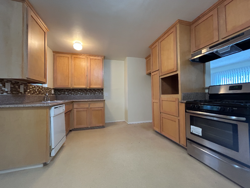 Sierra Madre Multiplex: 97 E. Laurel Ave