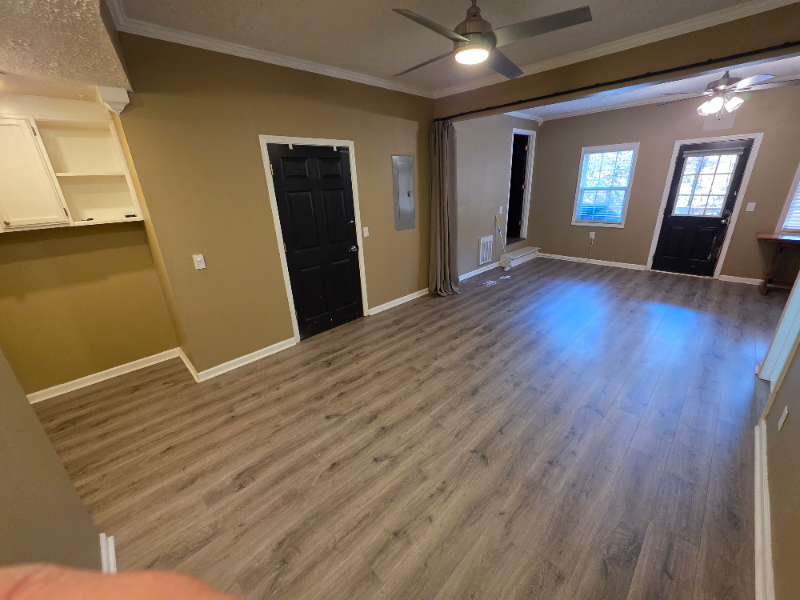 Gainesville House: 3374 Royal Oaks Drive, Gainesville, Ga, 30506, USA