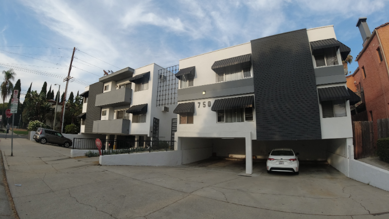 Los Angeles Apartment: 750 N Hayworth