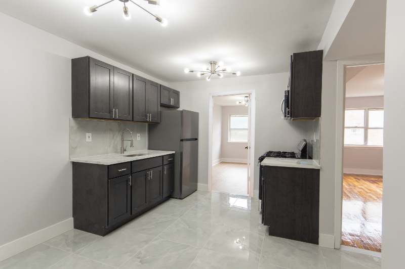 Ewing Multiplex: 1903 County Lane