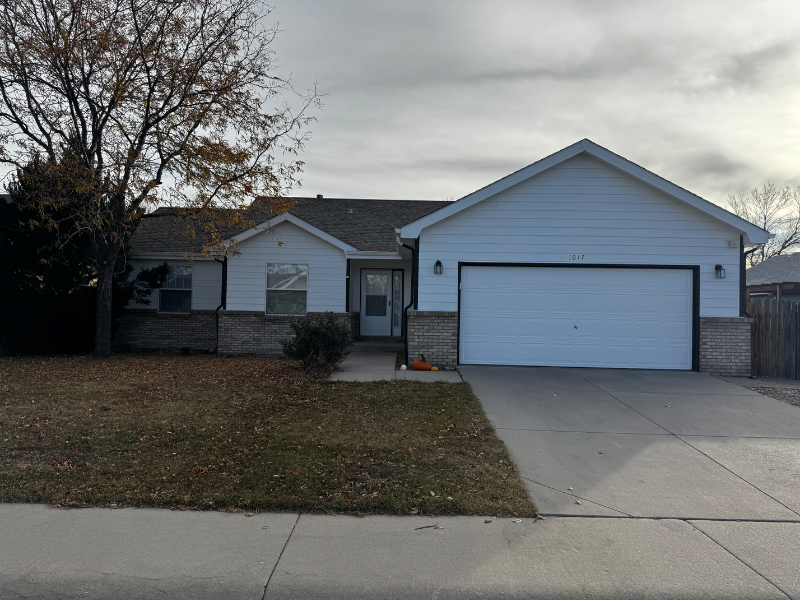 Windsor House: 1017 Basin Ct