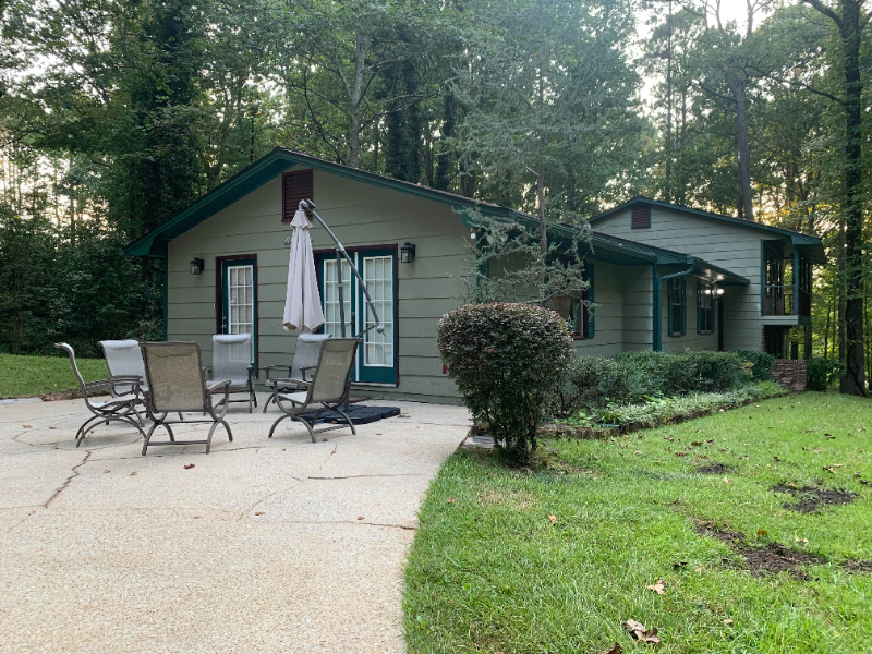 Snellville House: 4251 Mink Livsey Road