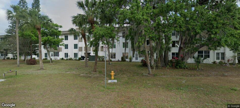 Port Charlotte Condo: 21260 Brinson Ave