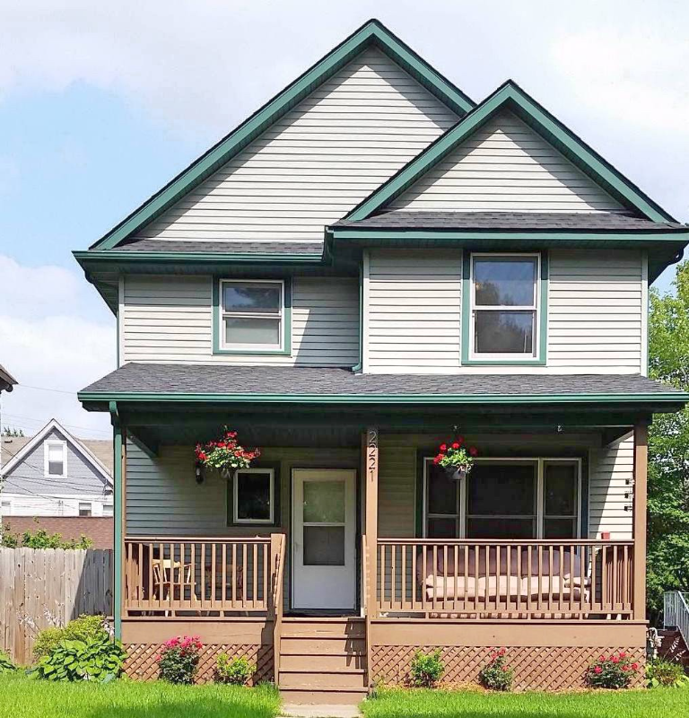 Minneapolis House: 2221 Polk St NE
