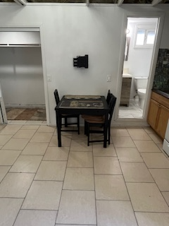 Anaheim House: 2102 W Huntington Ave.