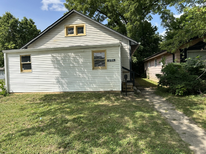 Indianapolis Multiplex: 3104 N Harding St