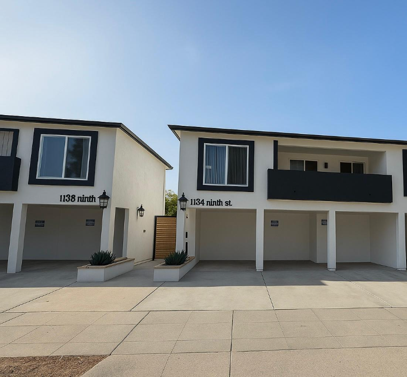 Santa Monica Apartment: 1134 9th St