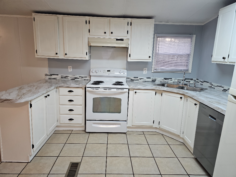 Moneta Other: 1057 Hibiscus Road