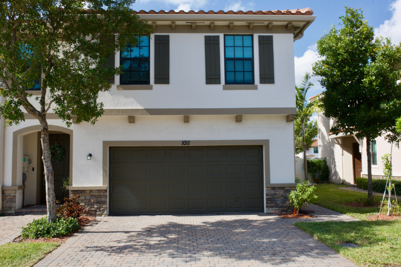 Riviera Beach Townhome: 1011 White Oak Terrace