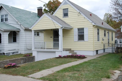 North College Hill House: 6726 Betts Ave