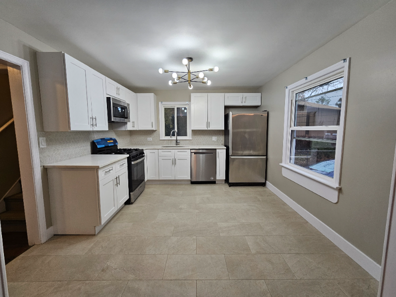 River Grove House: 8715 ridge St