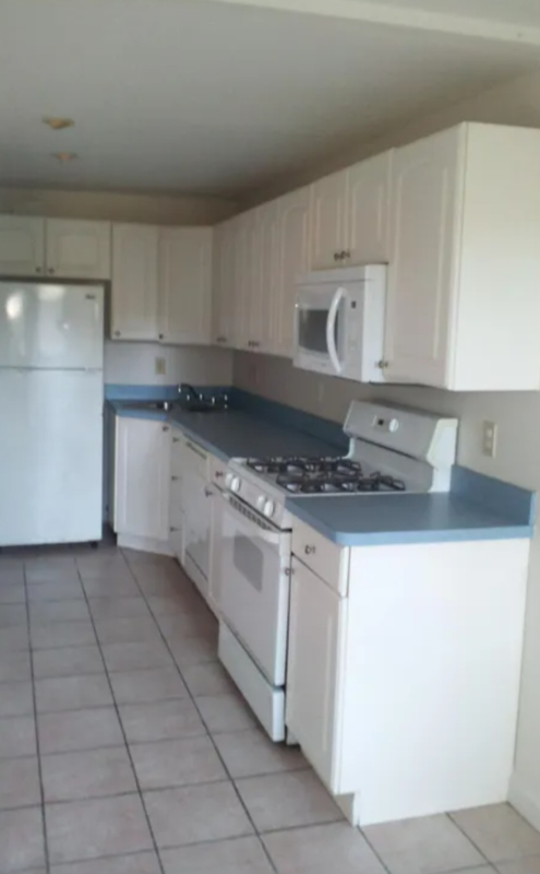 Hudson Apartment: 130 central.st