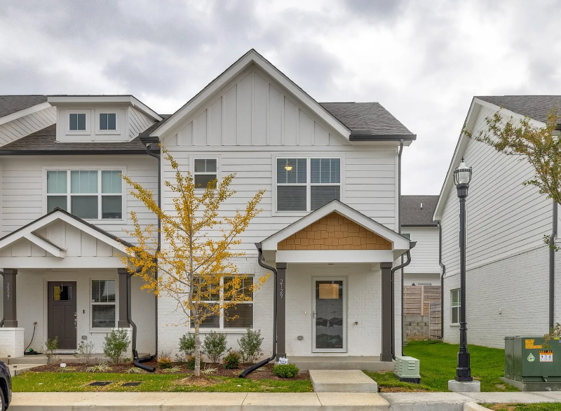 Old Hickory Townhome: 2129 Bayport Ave.