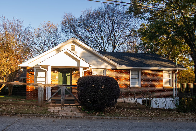 Atlanta House: 2063 Delano Dr.