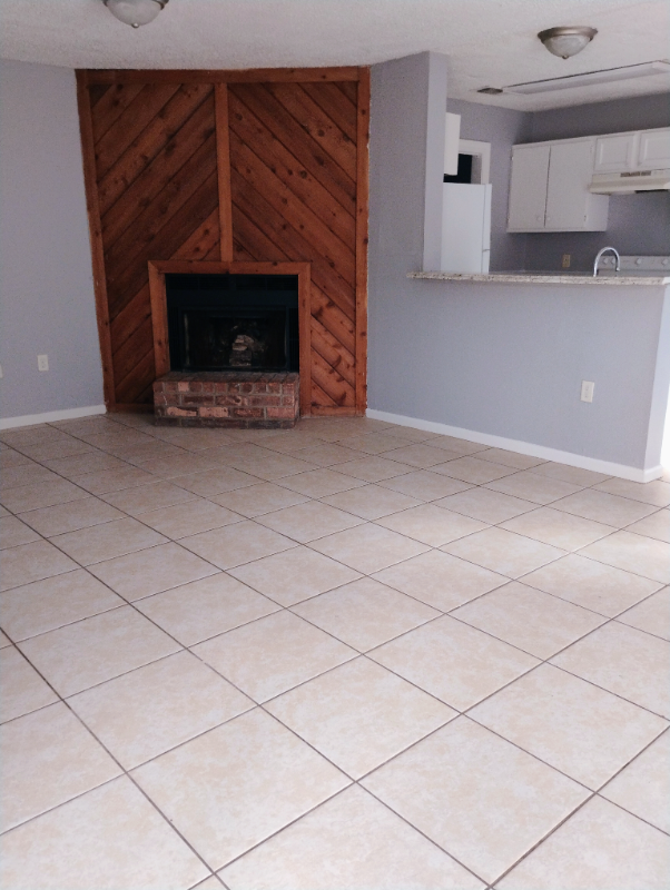 BATON Multiplex: 1652 CEDAR LAKE DR