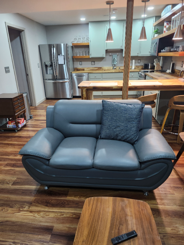 East Ridge House: 762 Flinn Drive