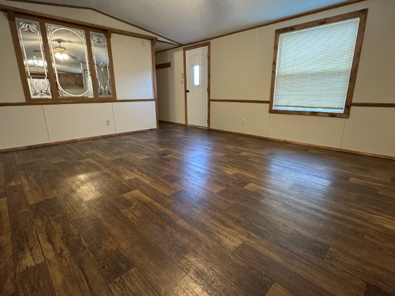 Kearney House: 4664 HIGHWAY 30 W