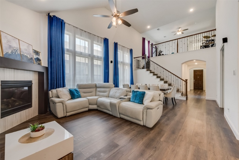 Arlington House: 4407 Cinnamon Stone Drive