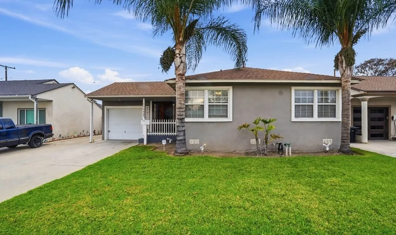 Santa Fe Springs House: 11423 Fredson St