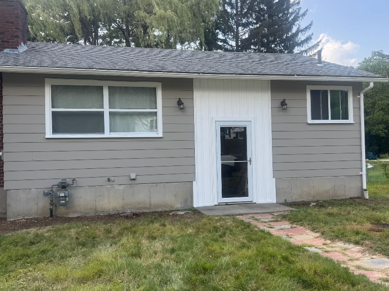 Leominster House: 57 Lawrence St