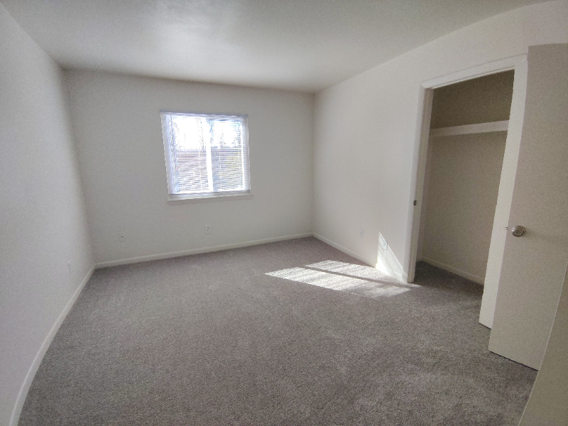 Lynchburg Apartment: 600 Reusens Road