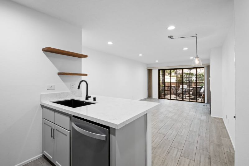 Santa Ana Condo: 3633 S. Bear St.