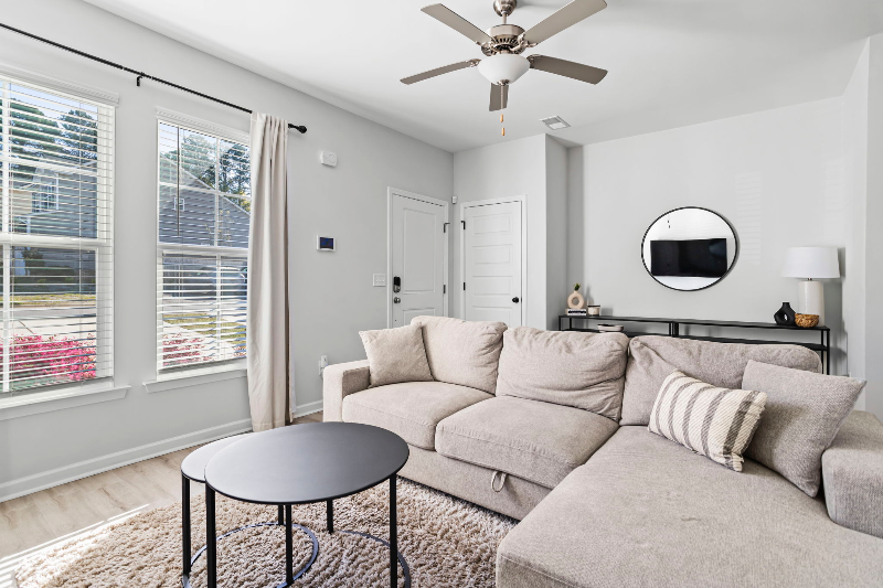 Columbia Townhome: 193 Northwood Street