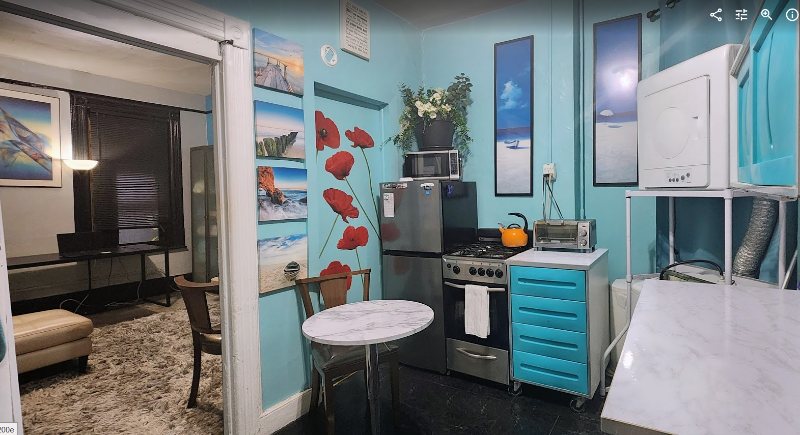 Manhattan Apartment: East 86th and Lexington