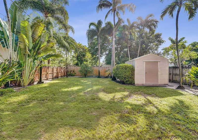 Fort lauderdale House: 1632 ne 17 ave