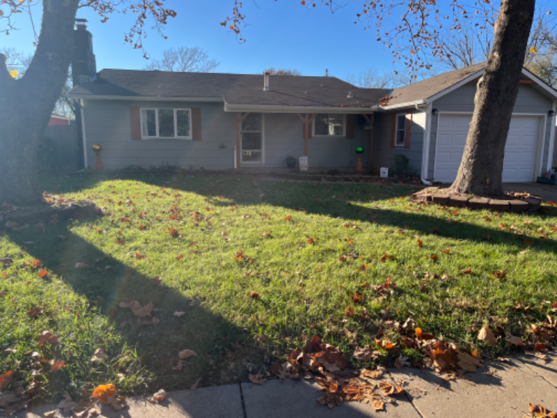 Mulvane House: 609 Edgewood dr