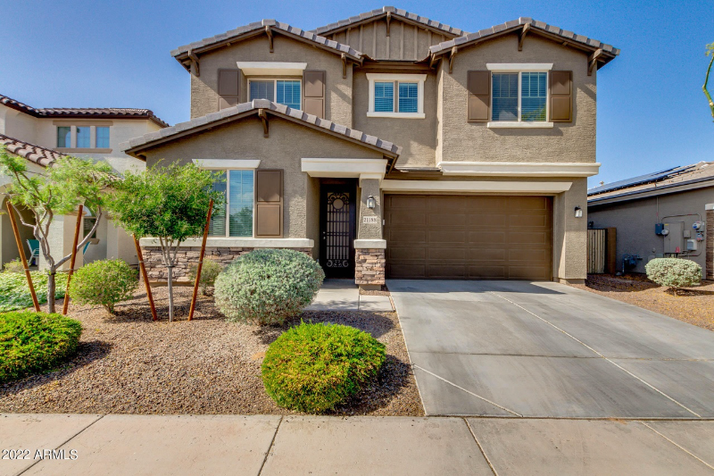 Buckeye House: 21188 W Almeria Rd