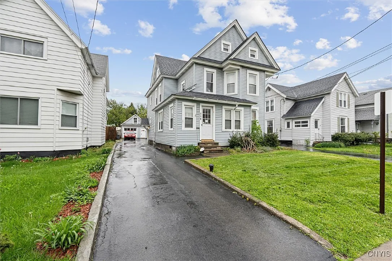 Syracuse Multiplex: 119 Charles Ave