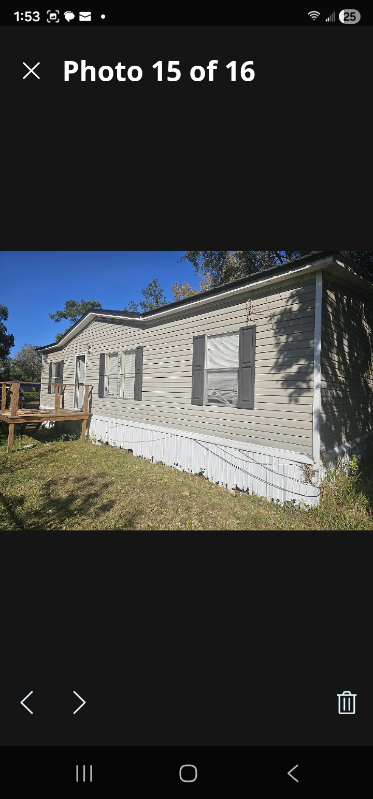 Jacksonville House: 233 tracer avenue