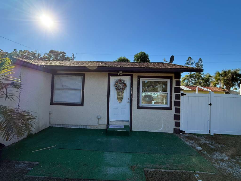 Sarasota Multiplex: 3936 S East Ave