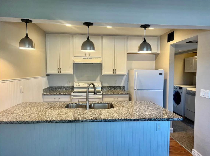 Chandler Condo: 286 W Palomino Drive