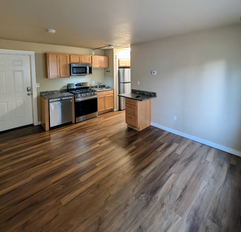 Anchorage Apartment: 618 Gambell St