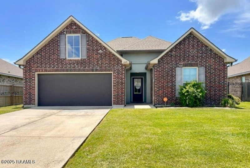 duson House: 209 stanwell ave