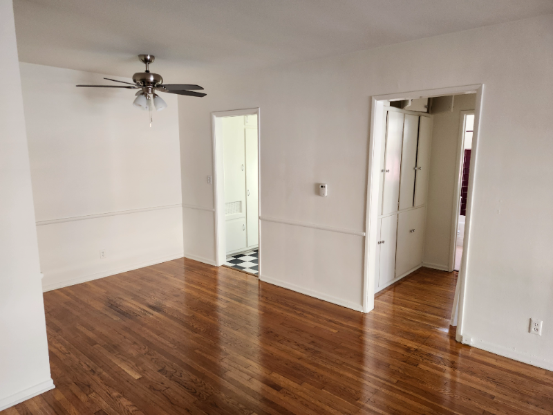 Los Angeles Apartment: 1347 N. Alta Vista Bl APT 15